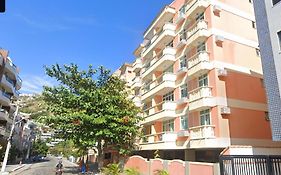 Lindo Apto 2 quartos com suíte na quadra da prainha!